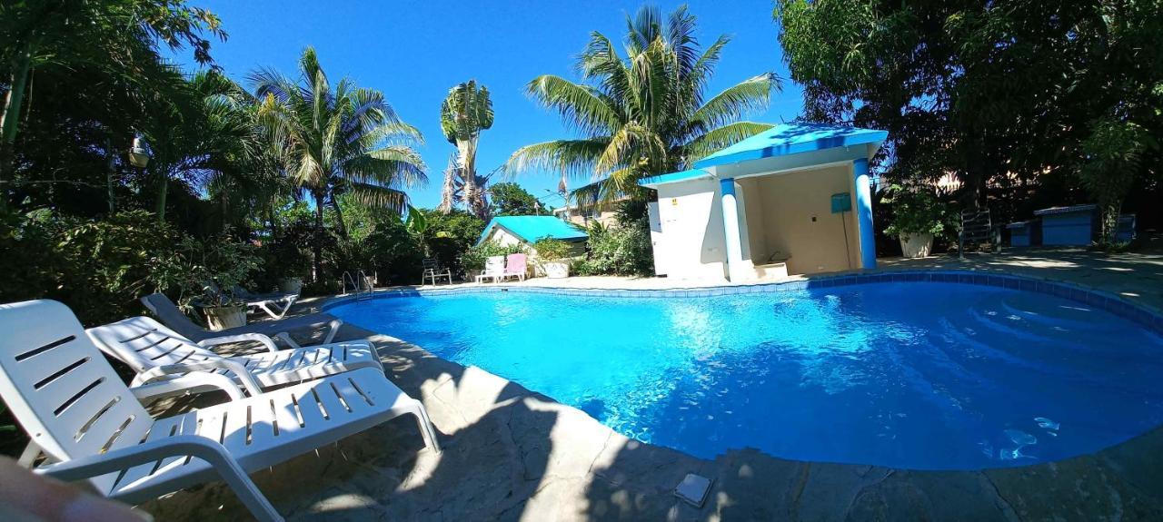 Residencial Estephany Sosúa Exteriör bild