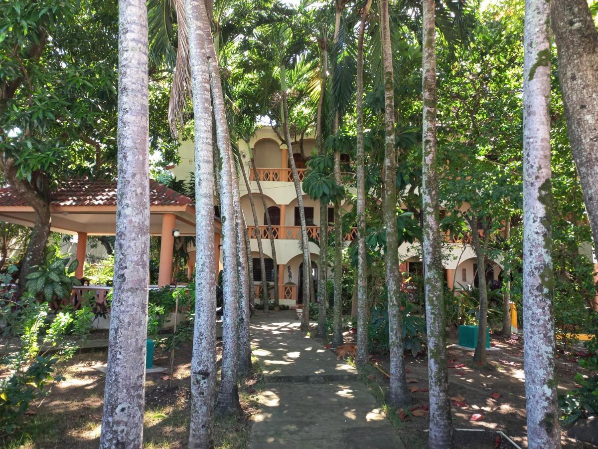 Residencial Estephany Sosúa Exteriör bild