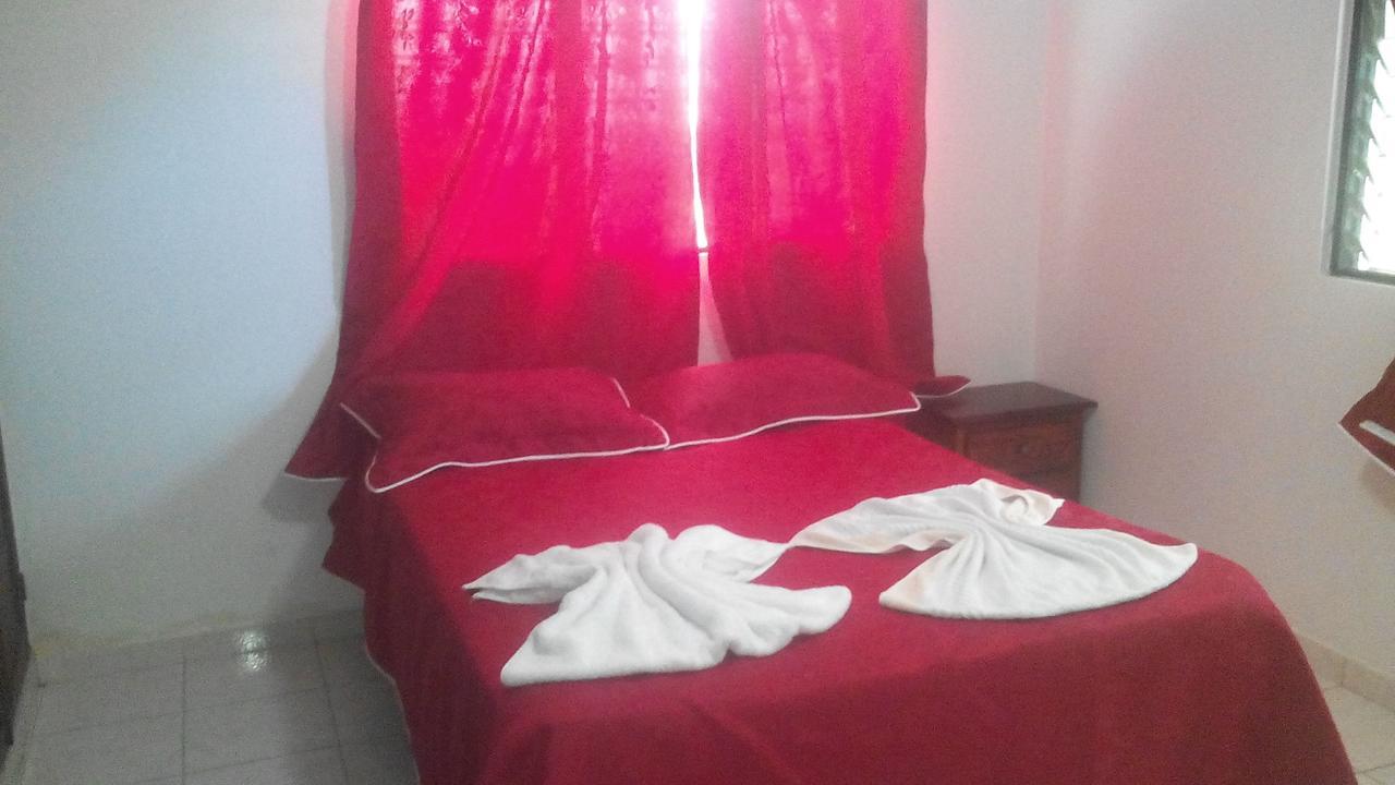 Residencial Estephany Sosúa Exteriör bild