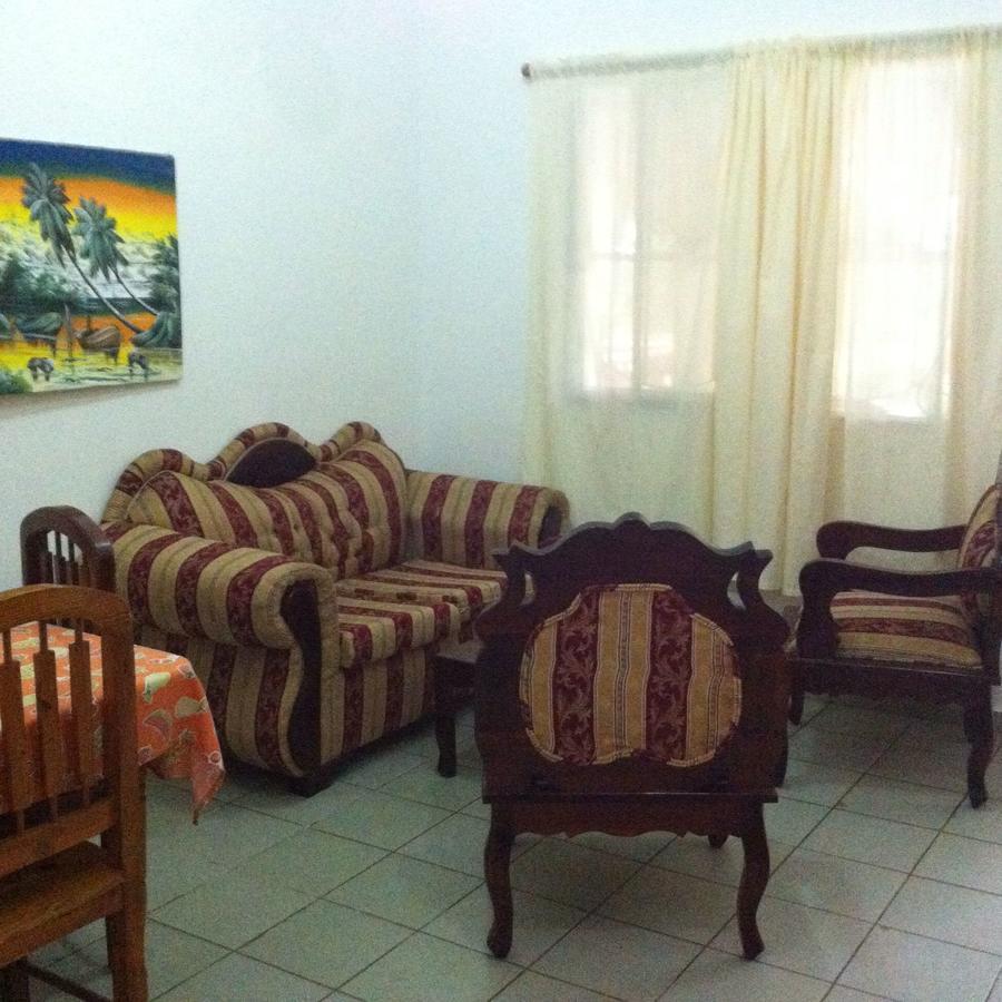 Residencial Estephany Sosúa Exteriör bild