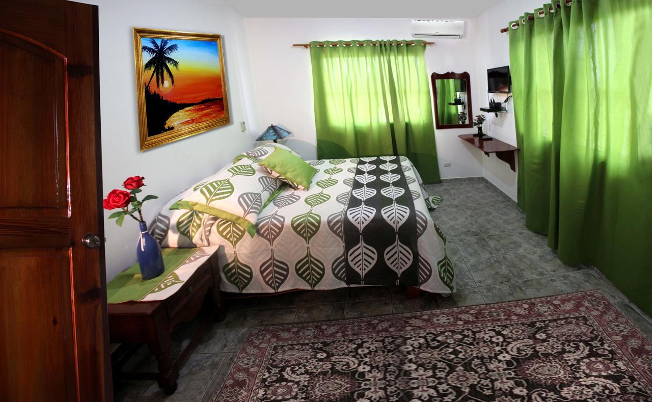 Residencial Estephany Sosúa Exteriör bild